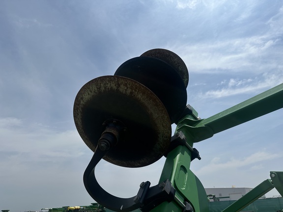 2021 John Deere 2730 Disk Ripper