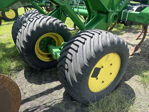 2021 John Deere 2730 Disk Ripper
