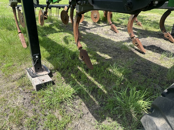 2021 John Deere 2730 Disk Ripper