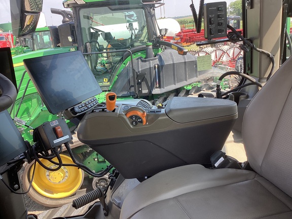 2025 John Deere 9RT 590 Tractor Rubber Track