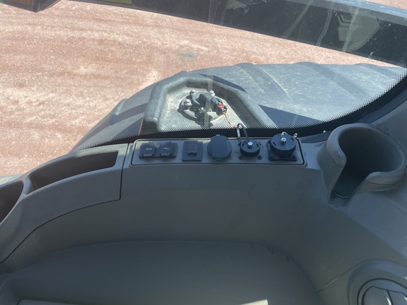 2025 John Deere 9RT 590 Tractor Rubber Track