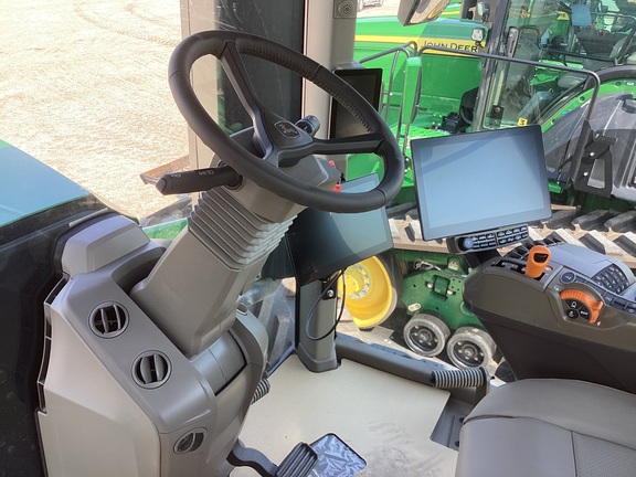 2025 John Deere 9RX 770 Tractor Rubber Track