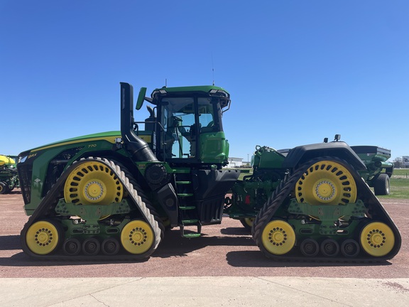 2025 John Deere 9RX 770 Tractor Rubber Track