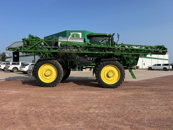 2025 John Deere 616R Sprayer/High Clearance