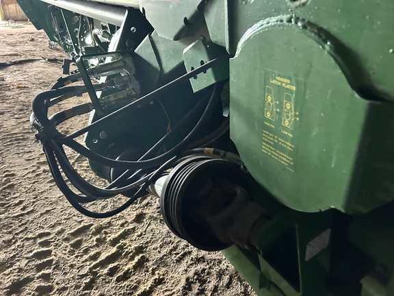 2018 John Deere 645FD Header Combine