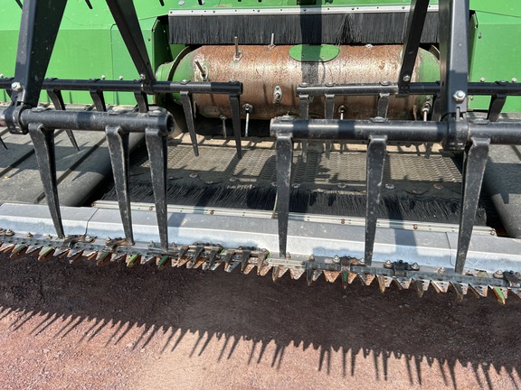 2018 John Deere 645FD Header Combine