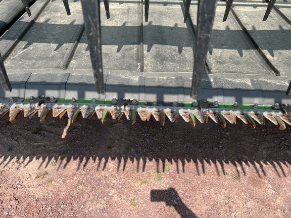 2018 John Deere 645FD Header Combine