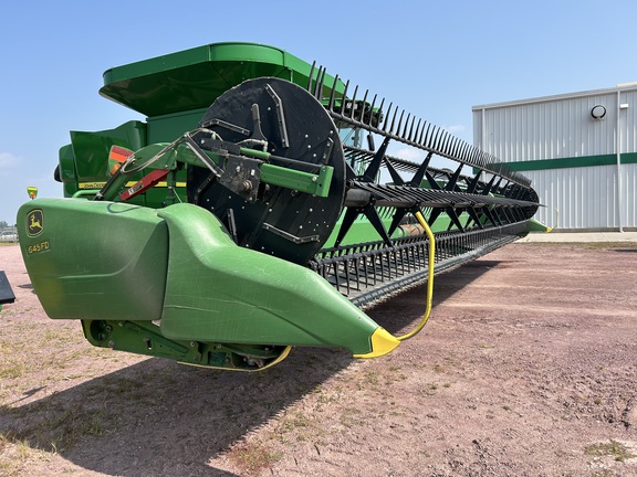 2018 John Deere 645FD Header Combine