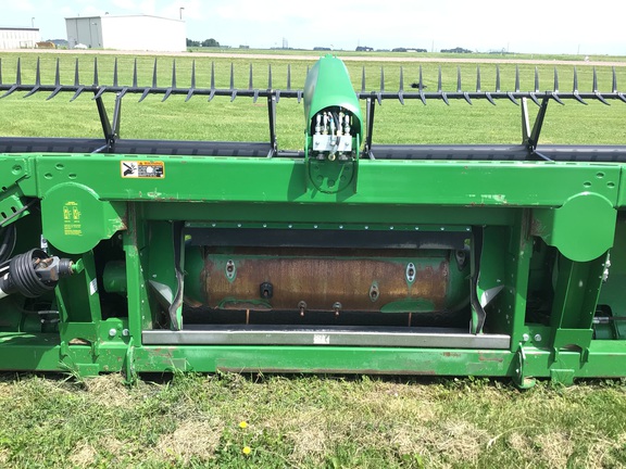 2018 John Deere 645FD Header Combine