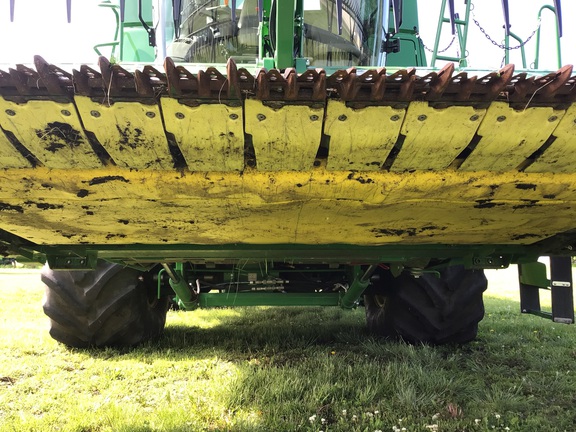 2023 John Deere RD40F Header Combine