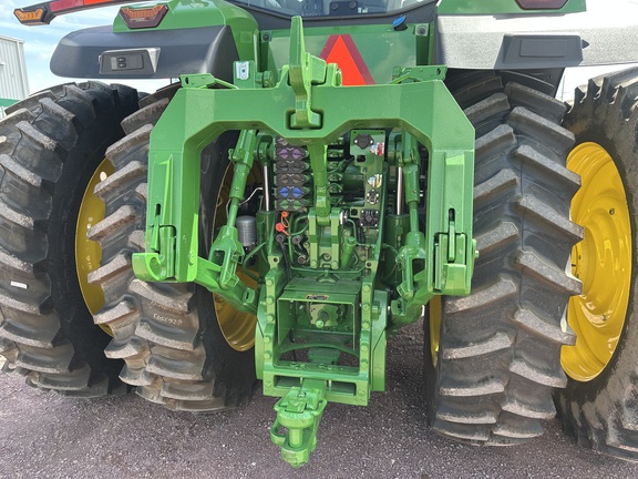 2025 John Deere 8R 370 Tractor