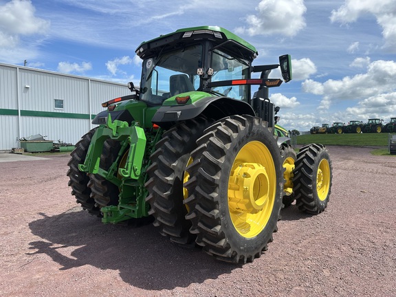 2025 John Deere 8R 370 Tractor