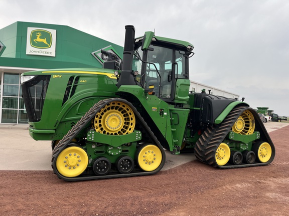 2023 John Deere 9RX 640 Tractor Rubber Track