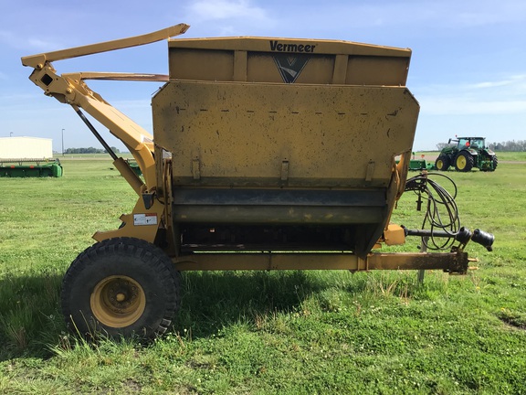 2021 Vermeer BPX9010 Bale Processor
