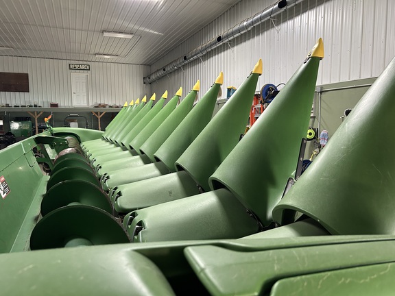 2009 John Deere 612C StalkMaster Header Corn Head