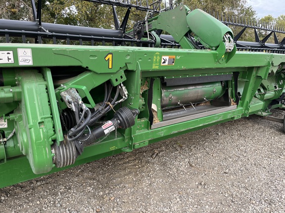 2021 John Deere RD45F Header Combine