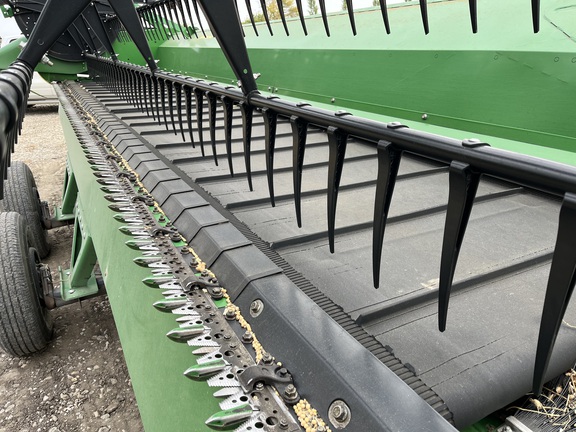 2021 John Deere RD45F Header Combine