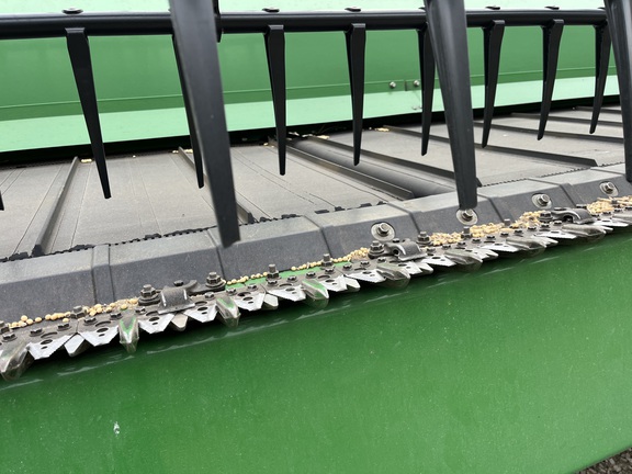 2021 John Deere RD45F Header Combine