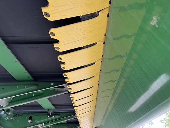 2021 John Deere RD45F Header Combine