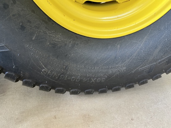 2015 John Deere 2032R Tractor Compact