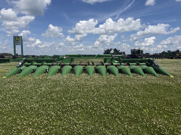 2022 John Deere C12F StalkMaster Header Corn Head