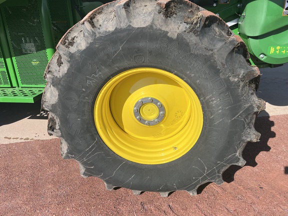 2023 John Deere S760 Combine