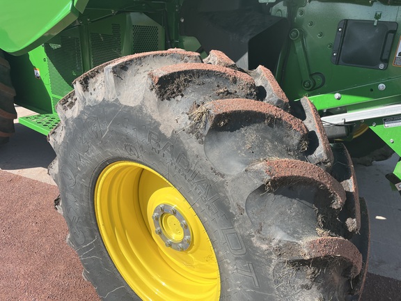 2023 John Deere S760 Combine