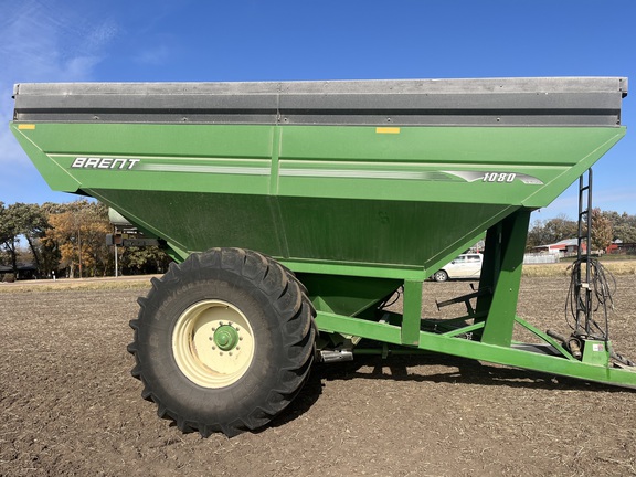 Brent 1080 Grain Cart