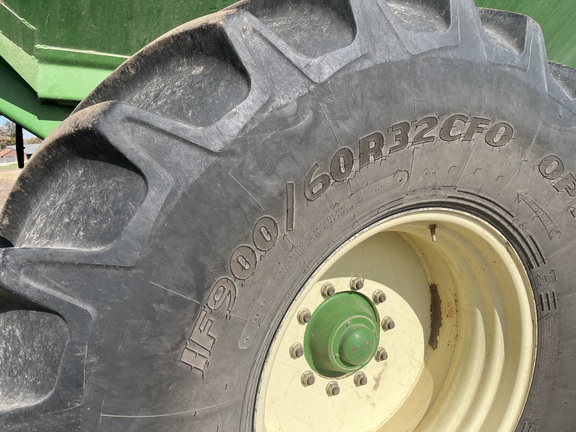 Brent 1080 Grain Cart