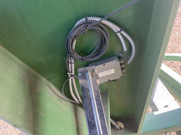 Brent 1080 Grain Cart