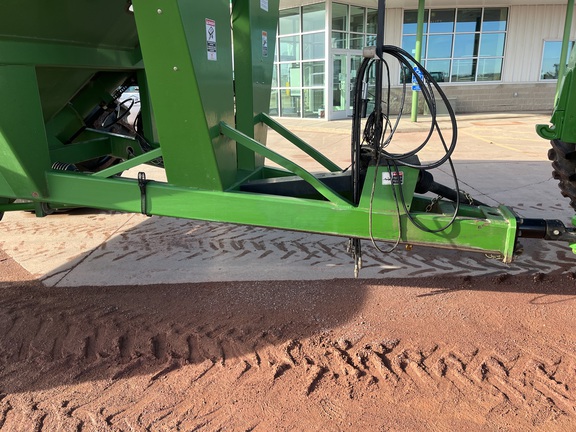 Brent 1080 Grain Cart