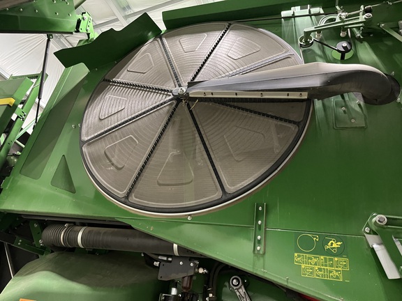 2022 John Deere X9 1000 Combine