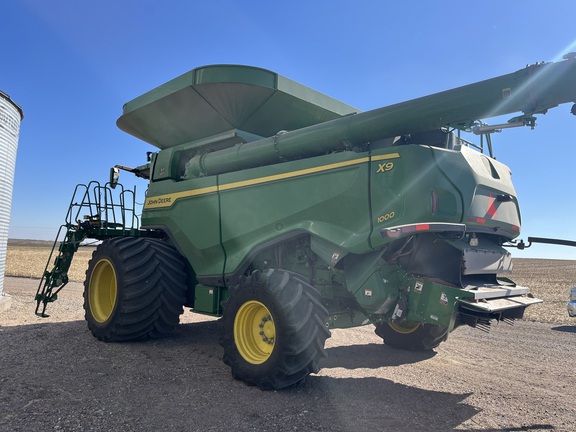 2022 John Deere X9 1000 Combine