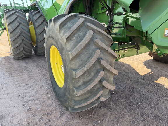 2022 John Deere X9 1000 Combine