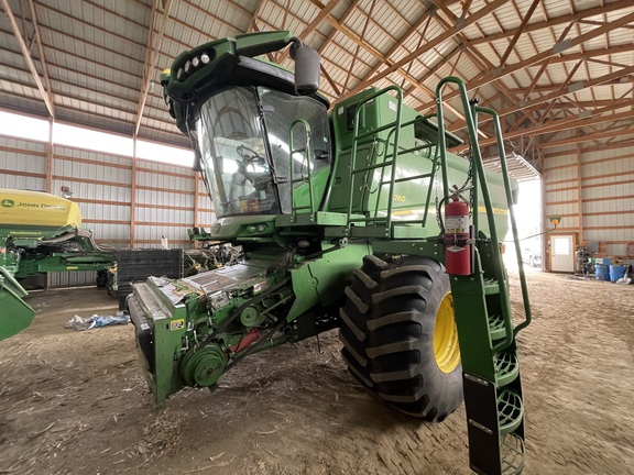 2021 John Deere S760 Combine