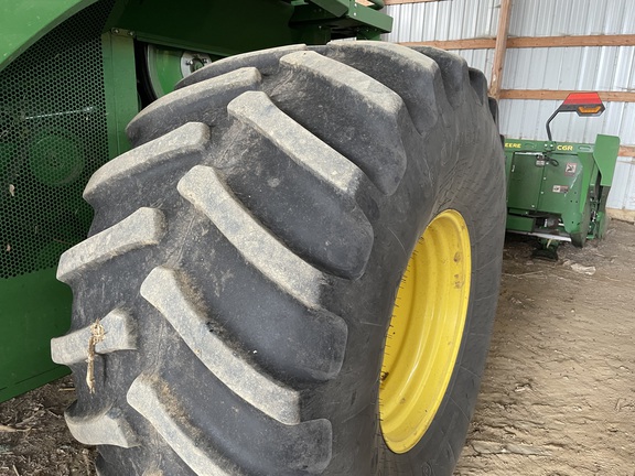 2021 John Deere S760 Combine