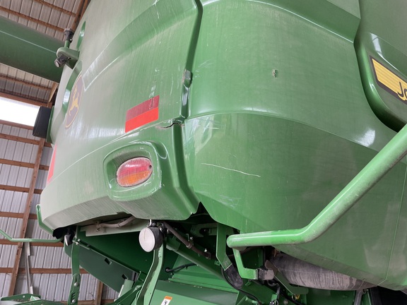 2021 John Deere S760 Combine