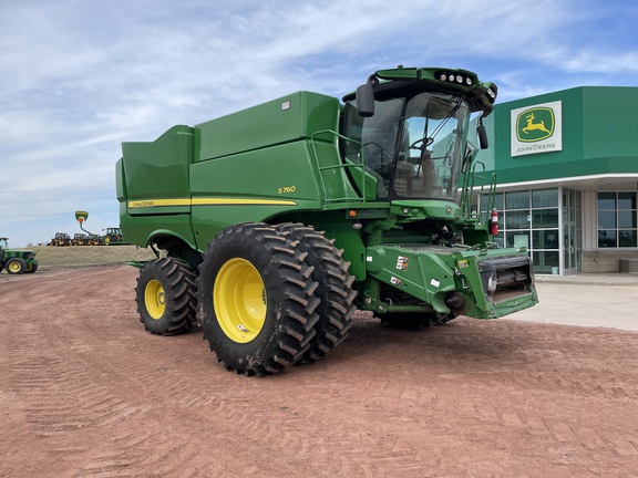 2021 John Deere S760 Combine