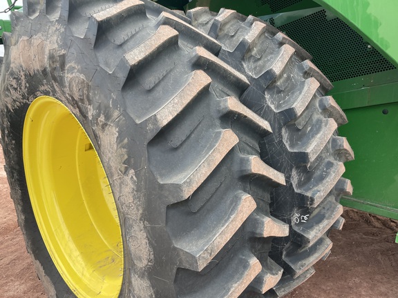 2021 John Deere S760 Combine