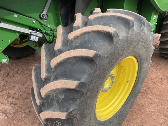 2021 John Deere S760 Combine