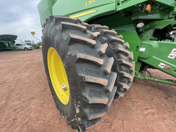 2021 John Deere S760 Combine