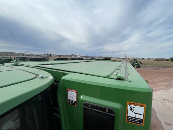 2021 John Deere S760 Combine