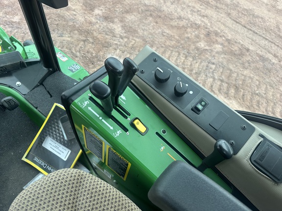 2025 John Deere 1575 Mower/Front Deck
