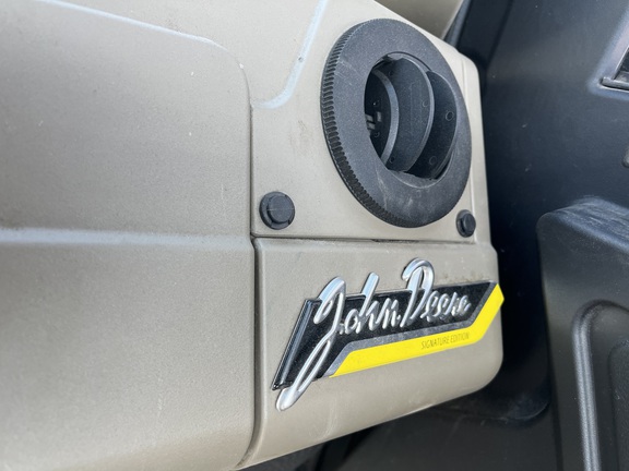 2024 John Deere XUV 835R ATV