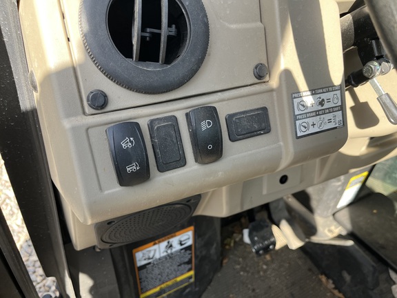 2024 John Deere XUV 835R ATV