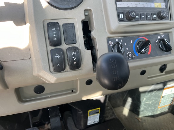 2024 John Deere XUV 835R ATV