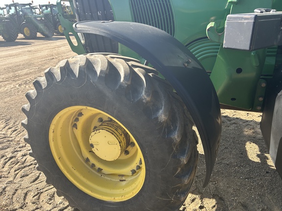 2003 John Deere 7520 Tractor