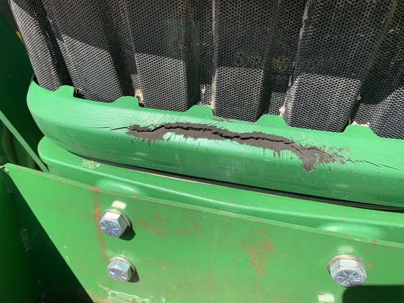 2003 John Deere 7520 Tractor