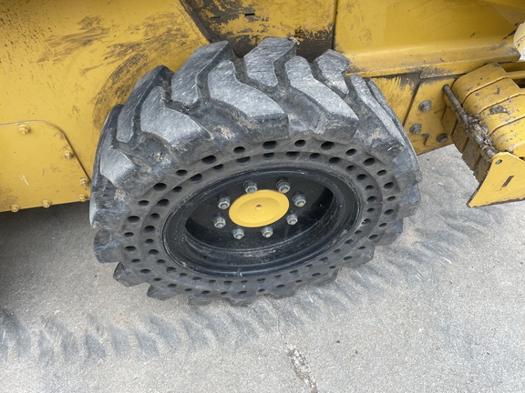 2007 John Deere 320 Skid Steer Loader