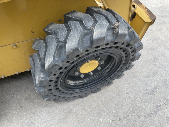2007 John Deere 320 Skid Steer Loader